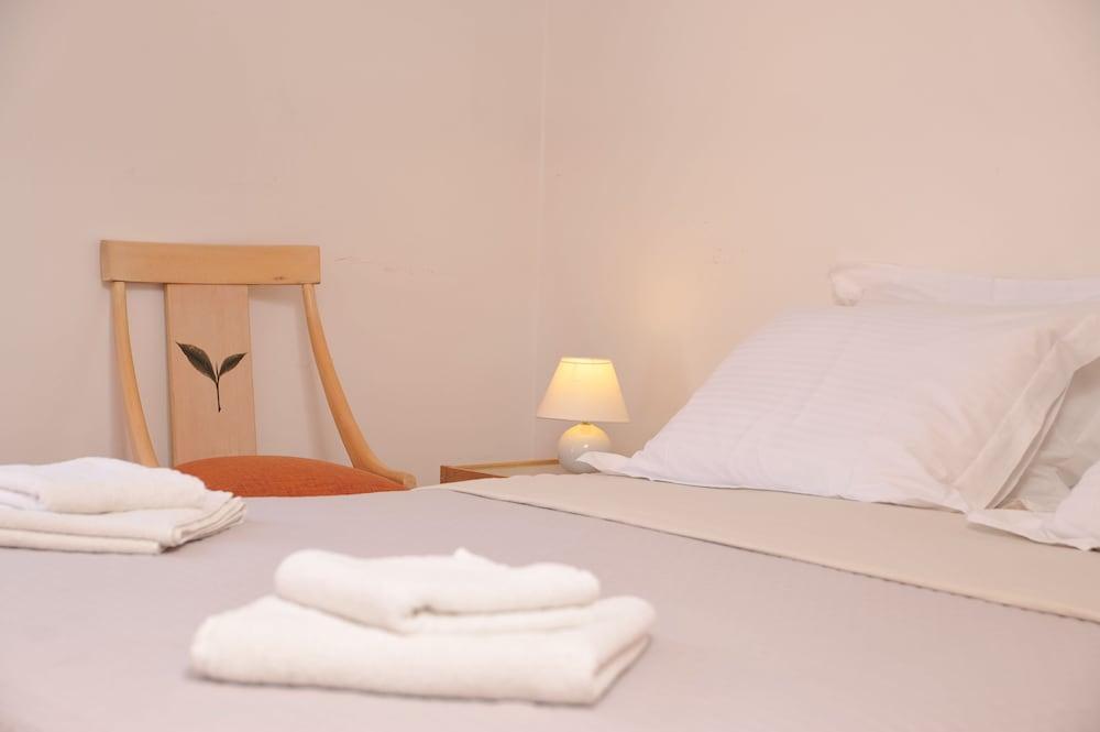 Acropolis Ami Boutique Hotel アテネ エクステリア 写真